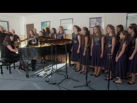 Čechomor a dětský sbor Paleček - Teče voděnka