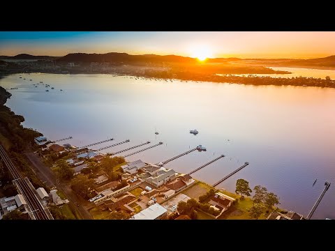 8K Property Video - 21 Kurrawa Avenue, Point Clare - by Chosen Photography for Ray White Point Clare