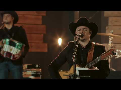 Porque Me Amas (Live in Texas)