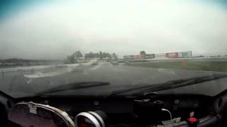 24 Hours of Lemons NHMS Halloween Hooptiefest 2015 Sunday Start Crash