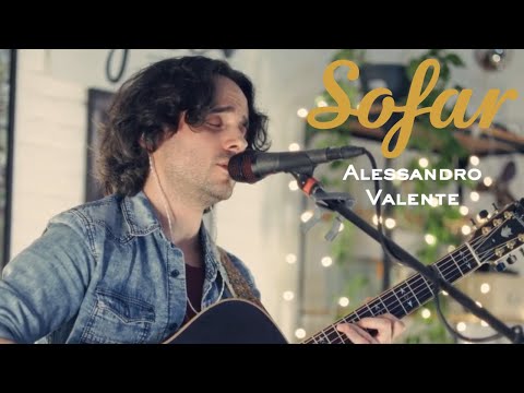 Alessandro Valente - Crystal Clear | Sofar Turin