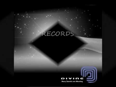DIVINE RECORDS 002 OLLIE BROOKE Feat. Nica Brooke Into Your Dream Promo