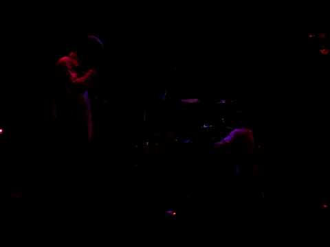 120329 hot snakes interlude1