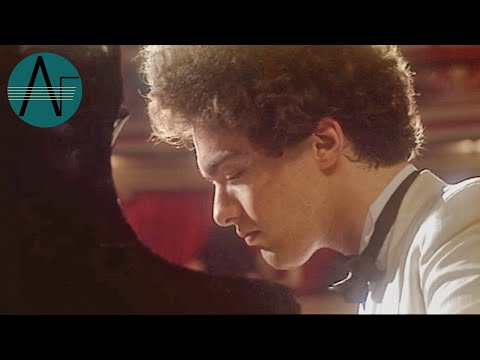 Evgeny Kissin: Paganini/Liszt - Etude No. 3 "La Campanella"