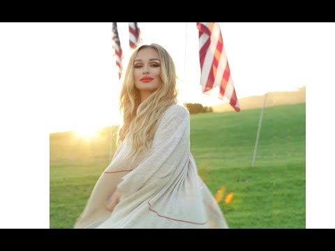 "The 90's Girl" TRAILER - Katarina Van Derham