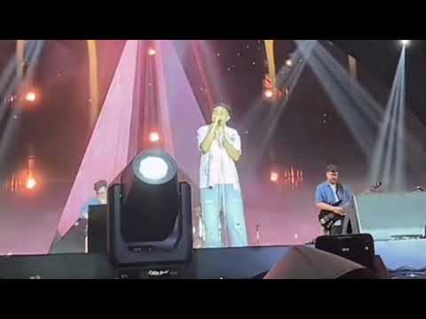 Pada satu cinta-piche kota ft Yovie Widianto at Synchronize Fest