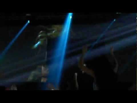 Steve Angello - @Let's Burn Bh 2013 - Calling (Alesso & Seb. Ingrosso)