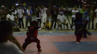 preview picture of video 'Arnis labanan/CDSA II 2013/New Lucena Central School @red team(Dylan Confesor)'