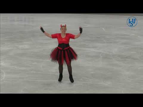 Nicki TORRINGTON. Oberstdorf 2018. Bronze Ladies III A - Artistic. 14 place