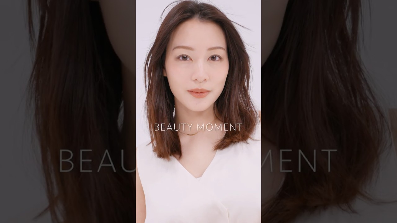 【Beauty Moment】花山瑞貴さんが、クレ・ド・ポー ボーテより新たに発売されたフェイスパウダー「プードルトランスパラントn M」のスモールサイズの魅力を堪能する。#クレドポーボーテ#花山瑞貴