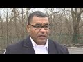 Scores of vultures gather near MD shopping center