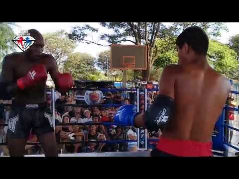 SANDRÃO DO GUETO vs. JONATHAN VENCESLAU 75 KG - Thai Fight Brasil