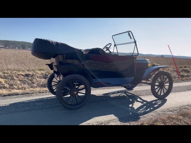 870584 Ford T Touring, 1914, 19 hp