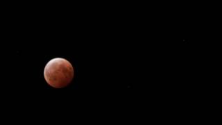 preview picture of video '[解放軍]A Total eclipse of the moon at Japan 2014 10 8 皆既月食撮影 愛知県 新城市'