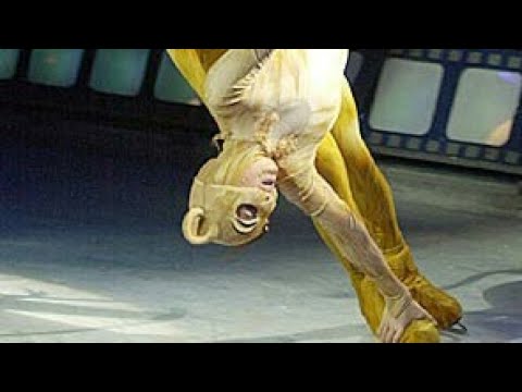 Knocked out!! Disney on ice simba drops nala