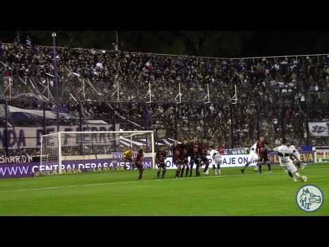 "Gol De Meza / "Yo paro con una banda..." | GIMNASIA 3 - Colon 0 | Fecha 16 | 2016" Barra: La Banda de Fierro 22 &bull; Club: Gimnasia y Esgrima