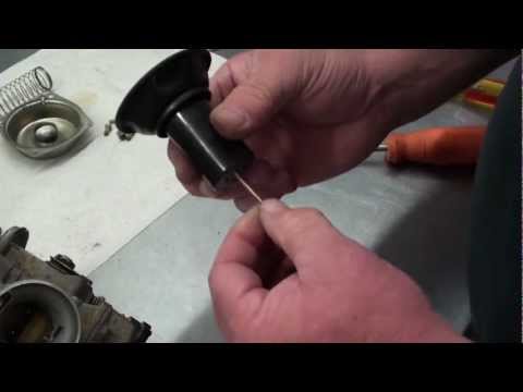 Pt.2 Honda TRX300 Carb Repair At D-Ray's Shop