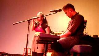 REIGN: &quot;Paper Airplane&quot; Live by Passion and Melissa Polinar