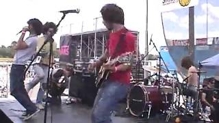 Trophy Scars - Designed LIke Dice (Live at Warped Tour 2004)