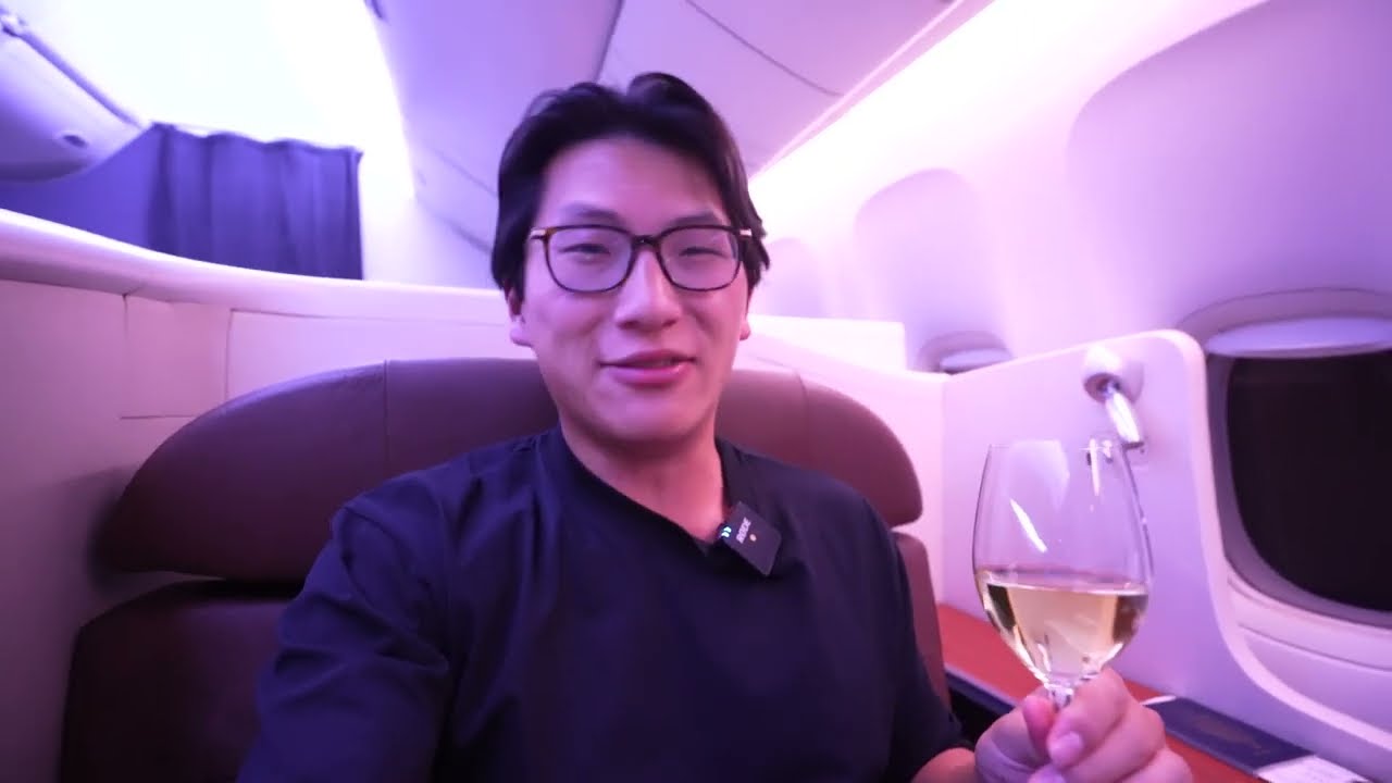 Japan Airlines JAL First Class Lounge