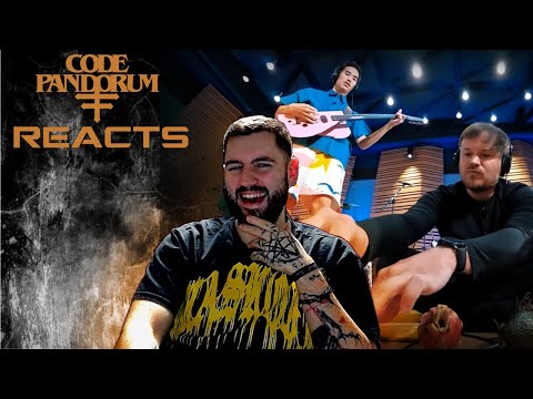 Dubstep from Bananas?! 🤔  Code: Pandorum reacts to: Andrew Huang - Guitar into banana. (Sonic Boom)