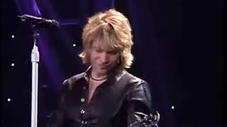 Bon Jovi - The Distance (Live in Sapporo Japan 2003)