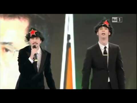 Se si va al voto chi ci guiderà? ...UNO SU MILLE - Luca e Paolo - Sanremo 2011