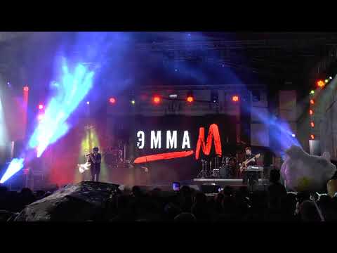 Песня "Плавишь". Поёт Эмма М. День города. Владивосток 29.06. 2019 г.