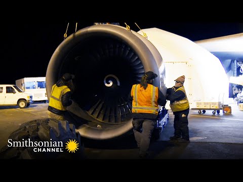 Jet Engine Swaps Are a Big Challenge for Any Maintenance Crew 😵‍💫 Ice Airport Alaska | Smithsonian