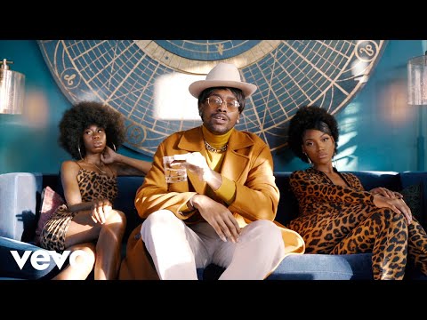 &iuml;nn&uuml; - Dig Dat (Official Music Video)