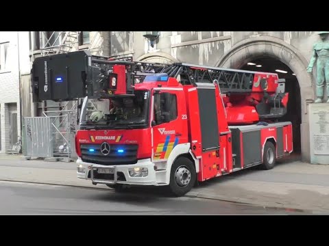 [Fullhouse] Brandweer Antwerpen post Zuid met spoed naar een gebouwbrand in Antwerpen