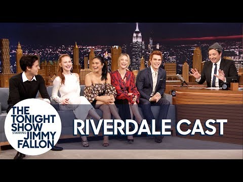 The Cast of Riverdale Gives Jimmy Fallon His Own Jughead Crown