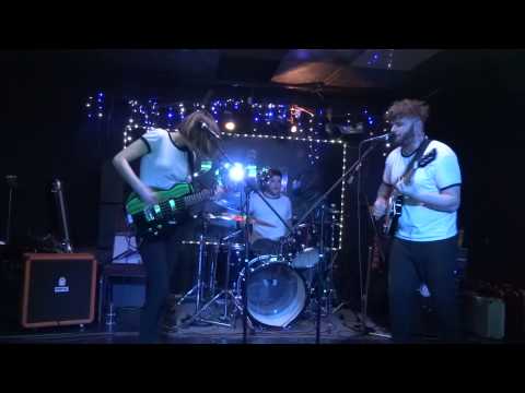 The Franceens - Wrong (The Raine Club, Hull - 31st December 2014)
