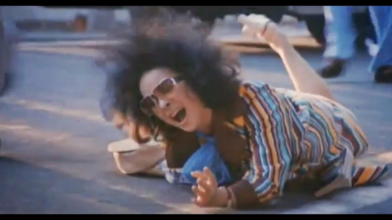 THE DRIVER'S SEAT (Identikit, 1974) Trailer English