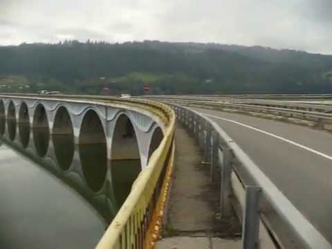 VIADUCTUL  DE  LA  POIANA  LARGULUI  SI  PIATRA  TEIULUI