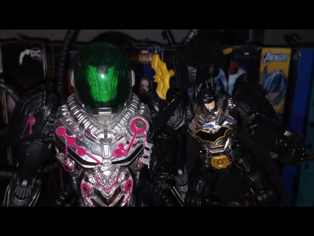 Vídeo relacionado con DC Comics, Figura de acción de Batman de Metal Force, 12 Pulgadas, Extra Grande, Juguetes coleccionables para niños y niñas a Partir de 4 años
