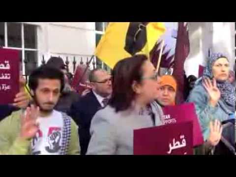 وقفة احتجاجية بلندن تضامنا مع قطر