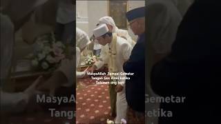 Download lagu Gemetar Tangan G Azmi Pertama Salaman ketemu Istrinya #gusazmi #akadnikah #azmiaskandar #vidioshort mp3