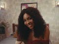 Korede Bello - Bella (Official Video) Korede Bello - Bella (Official Video)