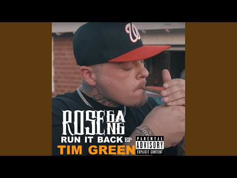 HOLD UP (feat. CHRIS COKE)