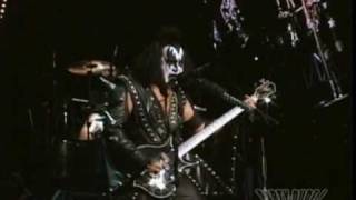 KISS - King Of The Night Time World - Tokyo 2004 - Rock The Nation Tour (HQ) ProShot
