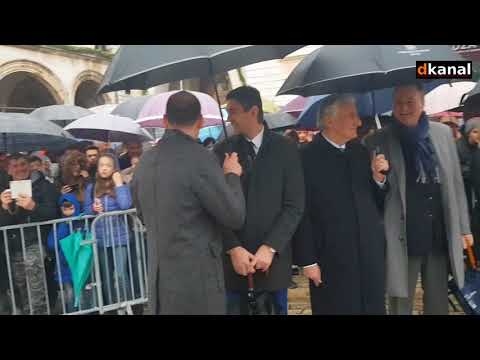 „I narod hoće gledat“, puk na Festi sv.Vlaha potjerao gradonačelnika Dubrovnika sa svitom