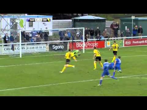 Bangor 2--1 Y Drenewydd