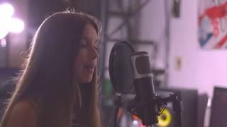 Agustina Padilla - Mil Lagrimas