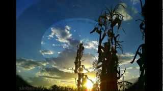 Güneşin battığı yerde bir dönülmez ufka gittin   (Ahmet Özhan)