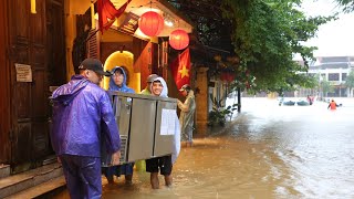 Huế: Huy động tối đa các lực lượng ứng cứu tại các vùng ngập sâu