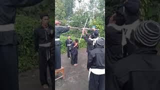 Download lagu detik' siswa PSHT latihan pernavasan lihat apa yg terjadi mp3