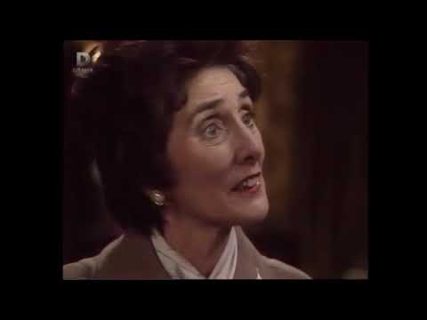 EastEnders - Dot Cotton Slaps Pat Wicks (23rd December 1986)