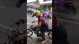 Download lagu Masio udan panggah tak layani masseh mp3 Download lagu Masio udan panggah tak layani masseh mp3