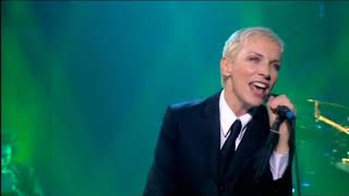 Eurythmics - There Must Be An Angel (Live on Parkinson 2005)